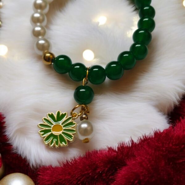 Beautiful Green Shiny Bracelet