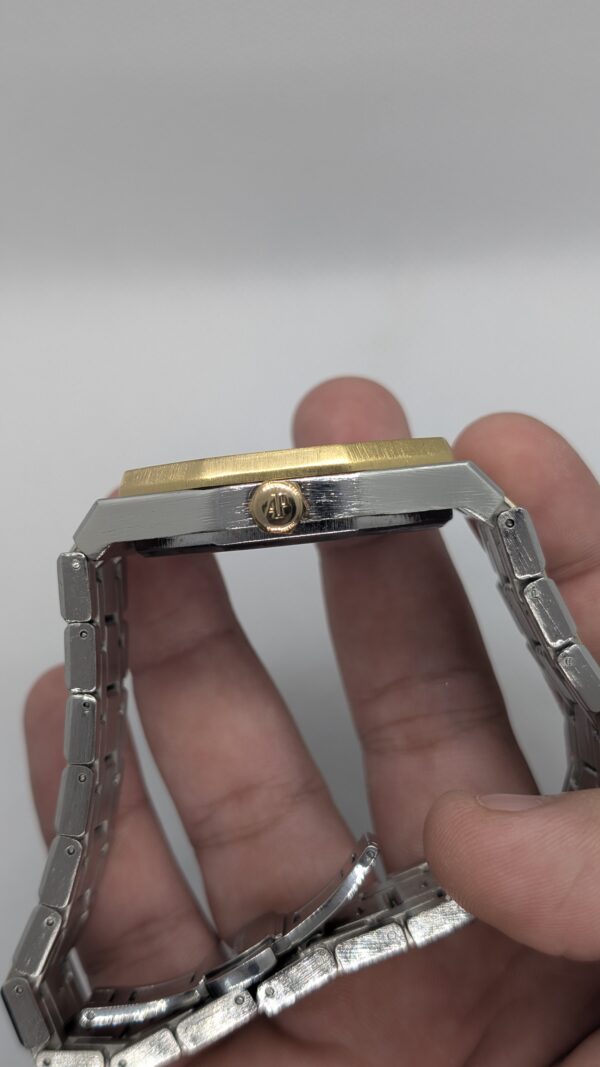 Audemars Piguet Royal Oak - Image 7